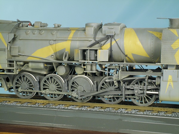 FSDCS0825_02